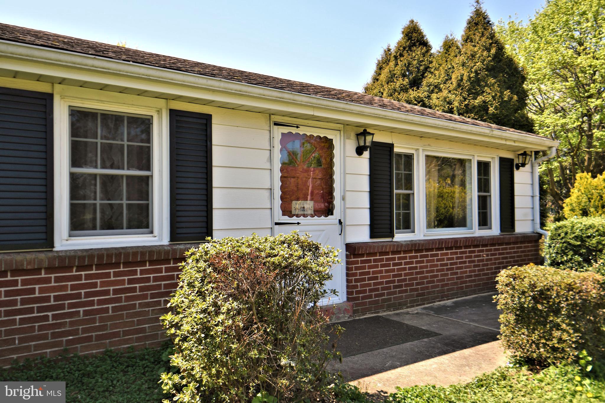 184 Church Road Chalfont, PA 18914 - Photo 2 of 32