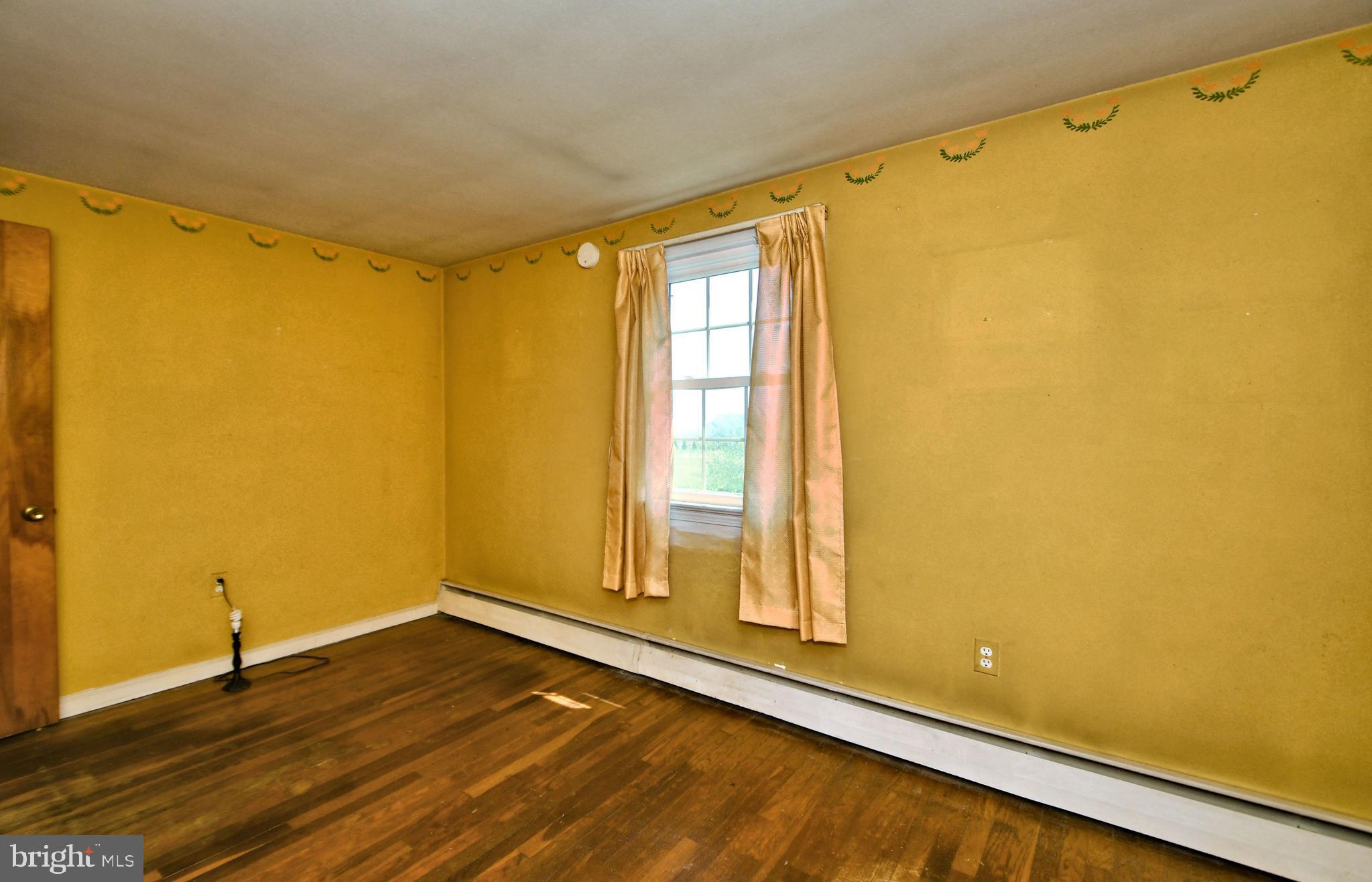 184 Church Road Chalfont, PA 18914 - Photo 14 of 32