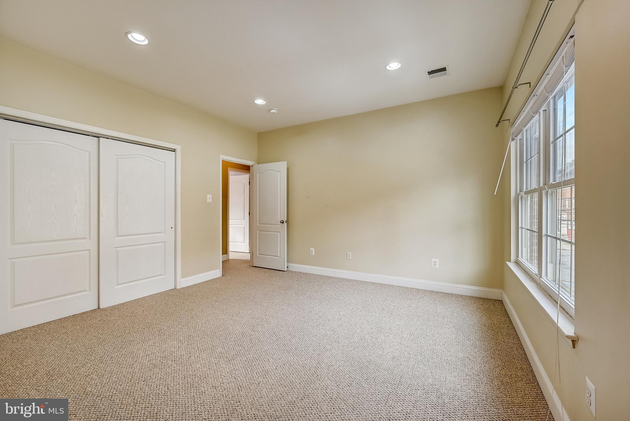 656 North 8th Street Philadelphia, PA 19123 - Photo 22 of 42