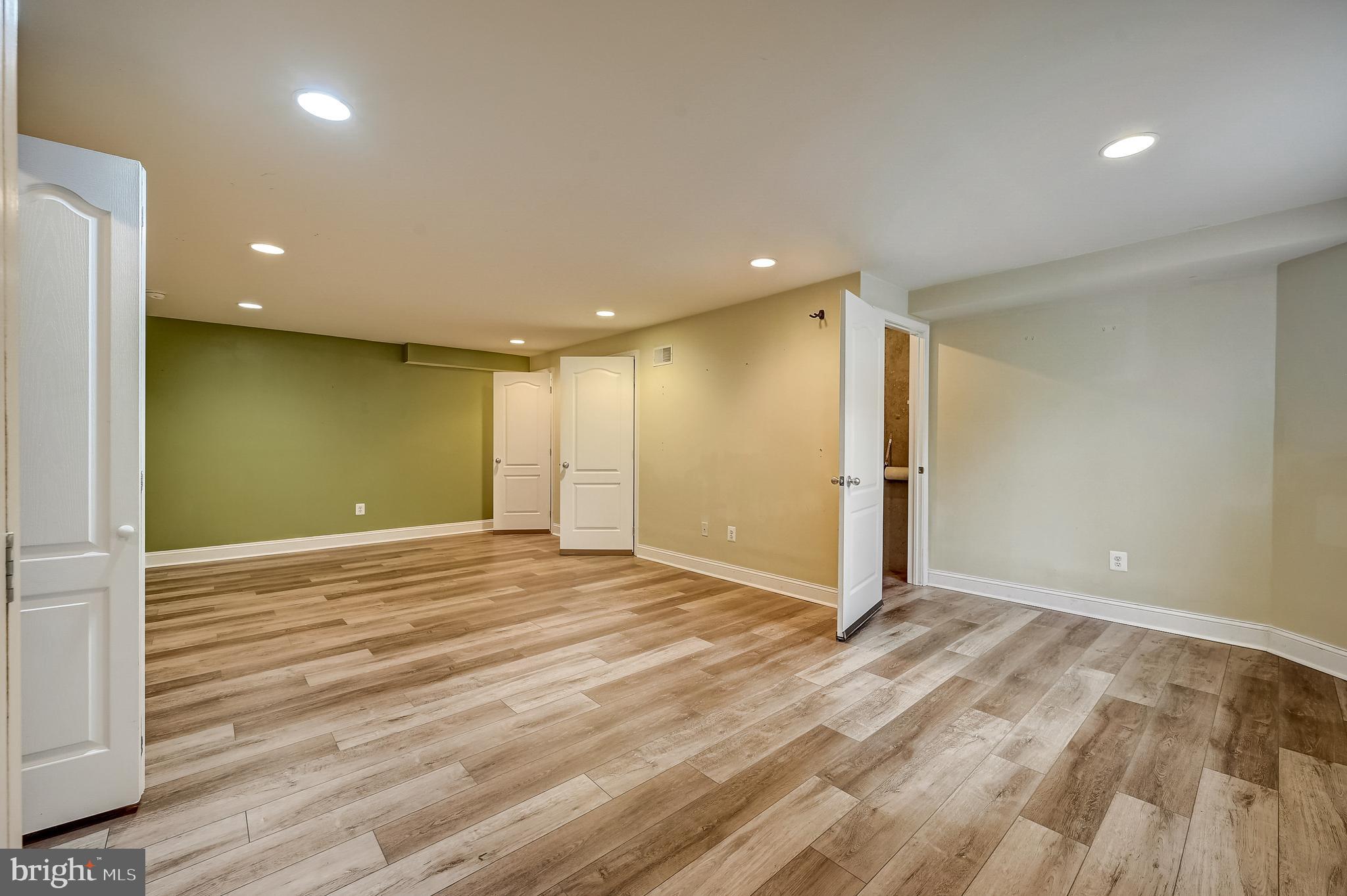 656 North 8th Street Philadelphia, PA 19123 - Photo 36 of 42