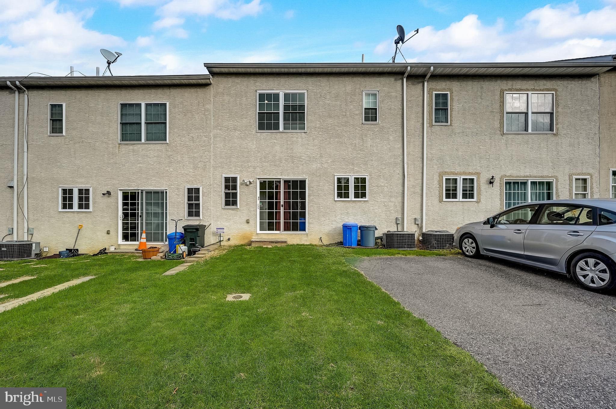 656 North 8th Street Philadelphia, PA 19123 - Photo 39 of 42