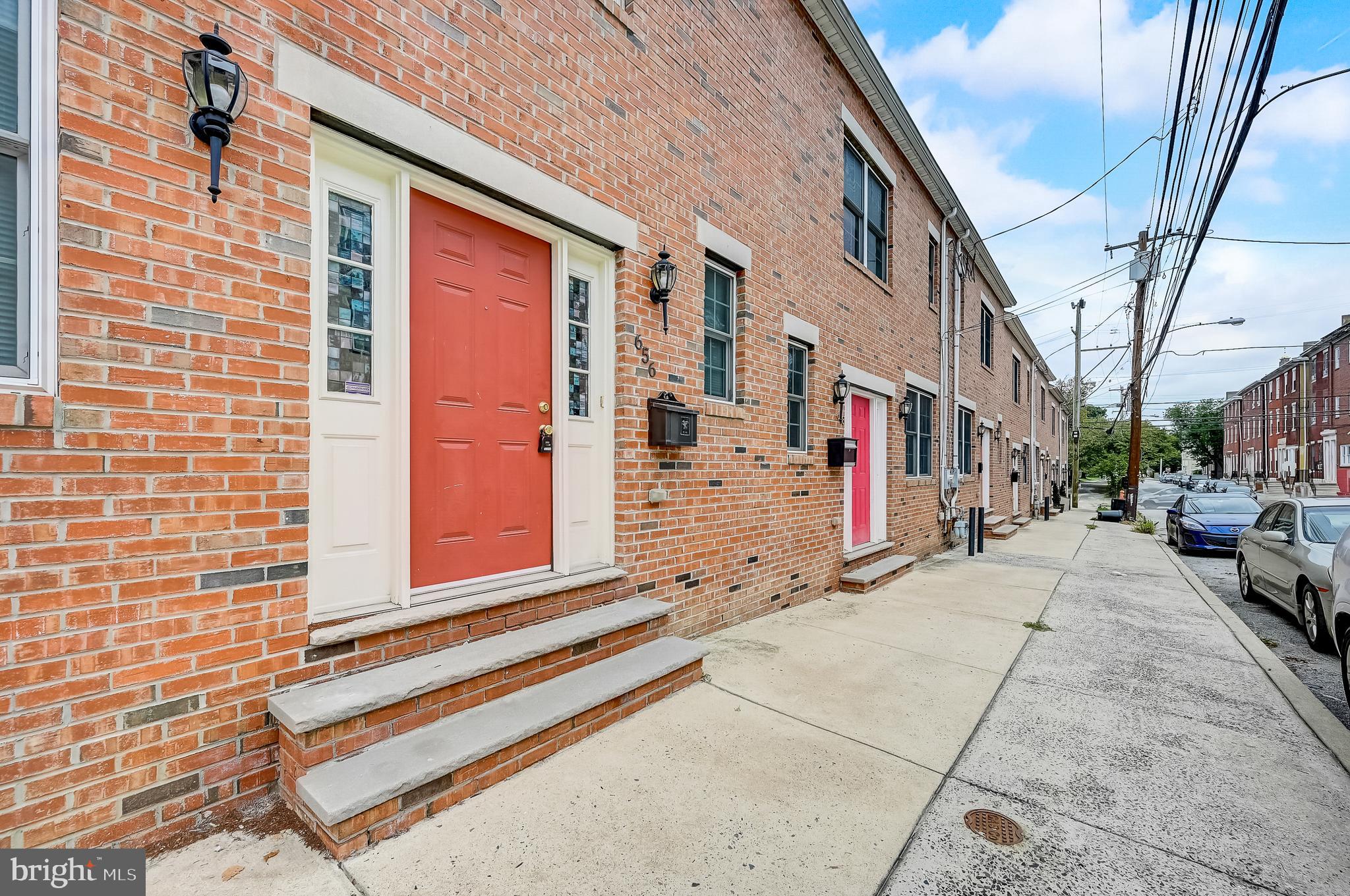 656 North 8th Street Philadelphia, PA 19123 - Photo 5 of 42