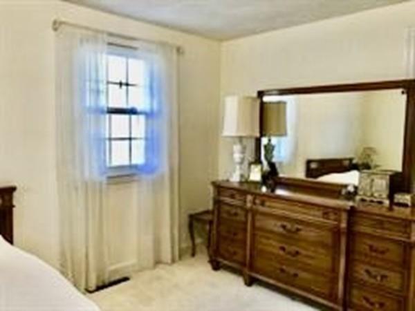 9 Arcadia Road Norwood, MA 02062 - Photo 18 of 36 Gallery Image 18