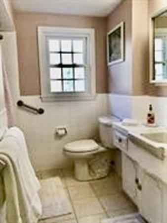9 Arcadia Road Norwood, MA 02062 - Photo 21 of 36 Gallery Image 21