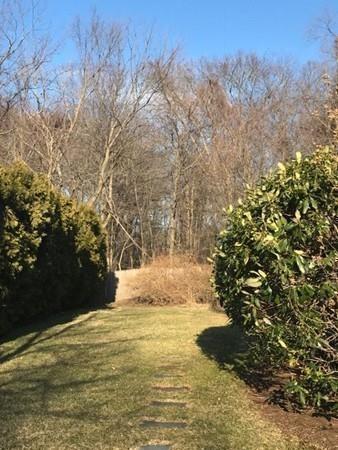 9 Arcadia Road Norwood, MA 02062 - Photo 31 of 36 Gallery Image 31