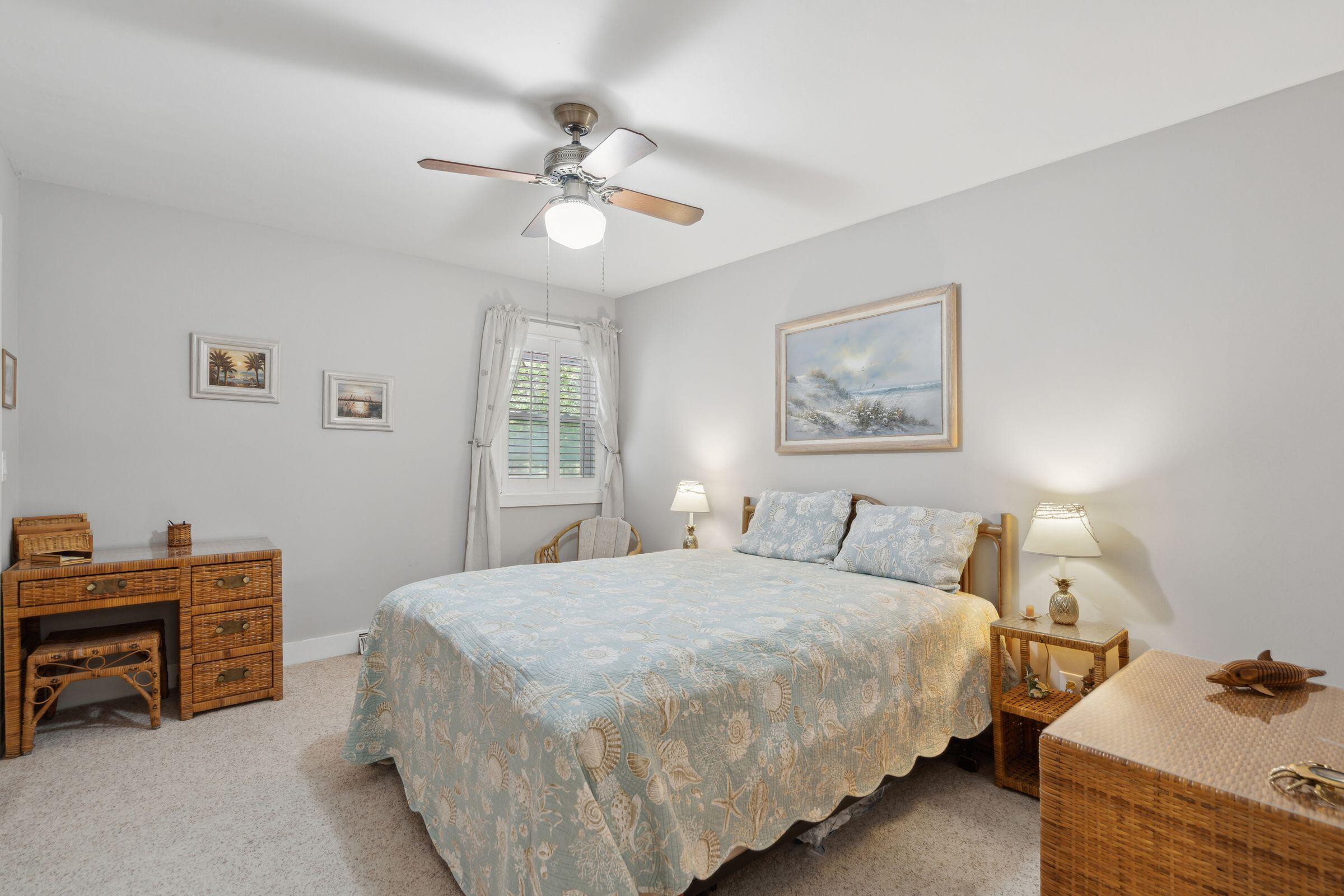 1018 Casseque Province Mount Pleasant, SC 29464 - Photo 14 of 38 1018CassequeProvince-KeenEyeMarketing-03