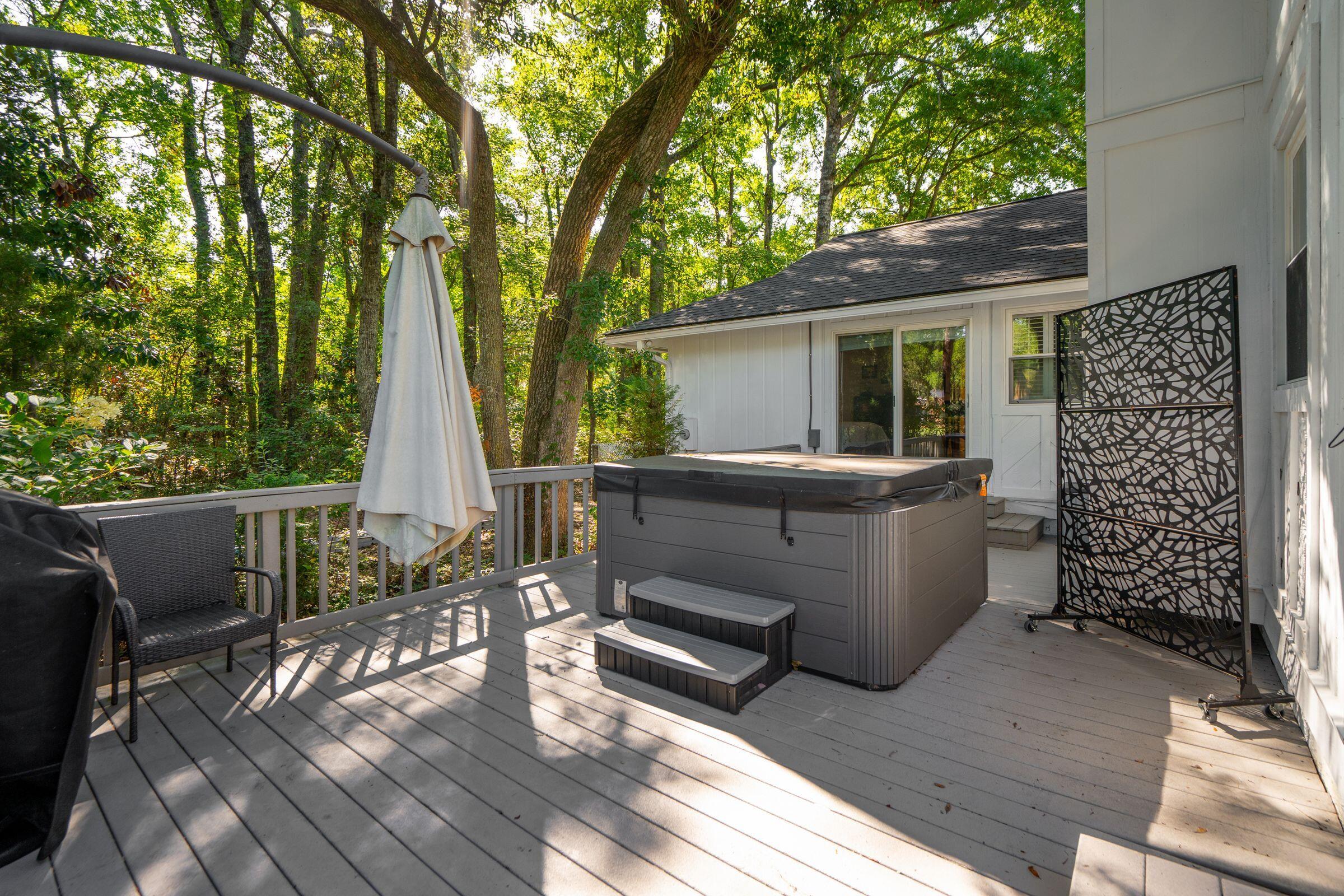 1018 Casseque Province Mount Pleasant, SC 29464 - Photo 27 of 38 1018CassequeProvince-KeenEyeMarketing-05