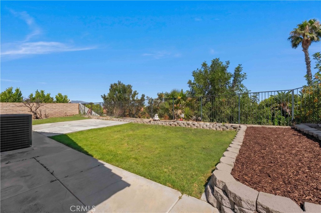 12981 August Circle Riverside, CA 92503 - Photo 41 of 59