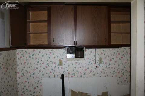 2404 South Dye Road Flint, MI 48532 - Photo 31 of 37 20397516-30.JPG
