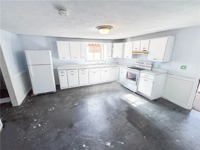 $179,900 | 2559 County Road 47, Hopewell, NY 14424