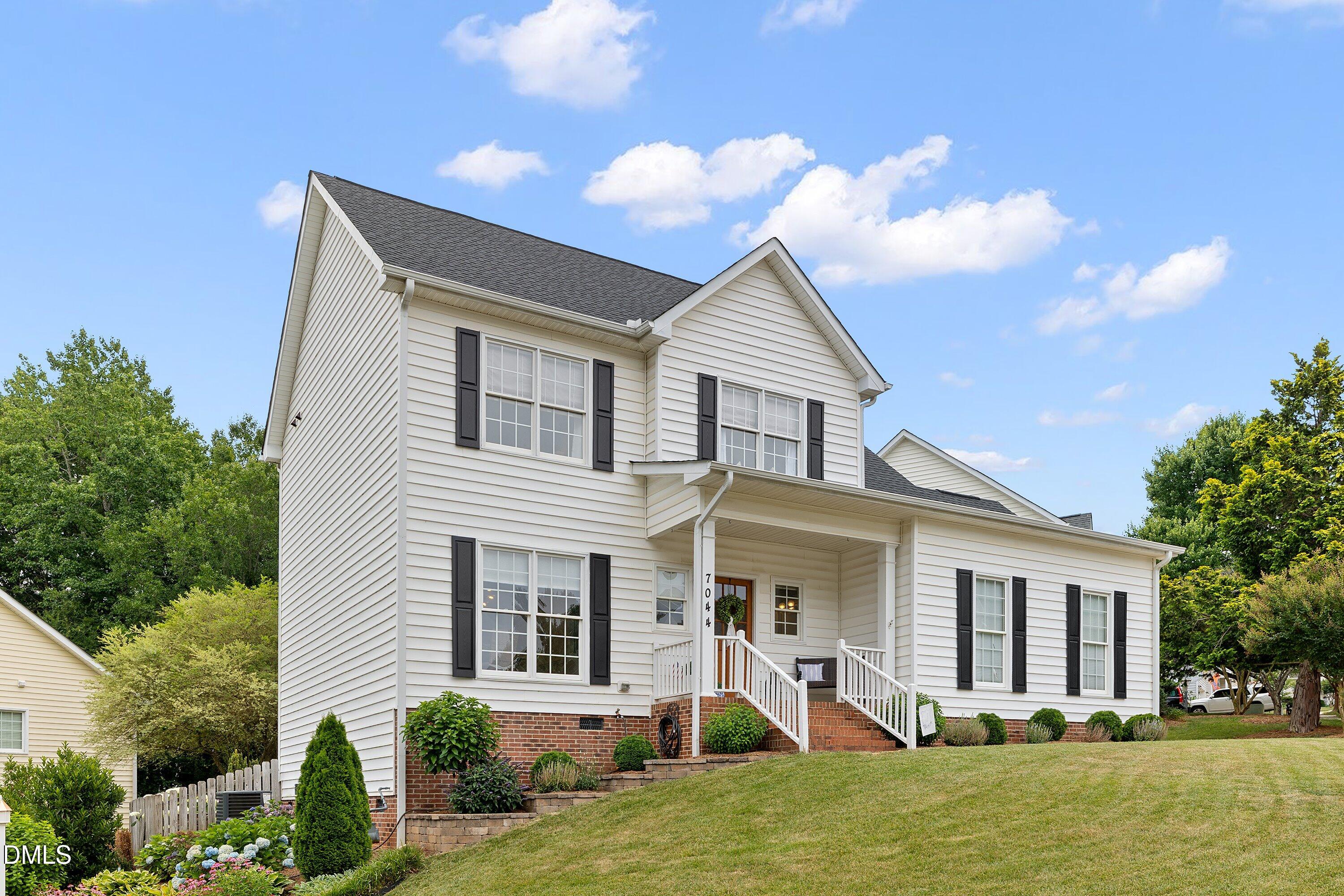 7044 Bellard Court Raleigh, NC 27617 - Photo 3 of 50