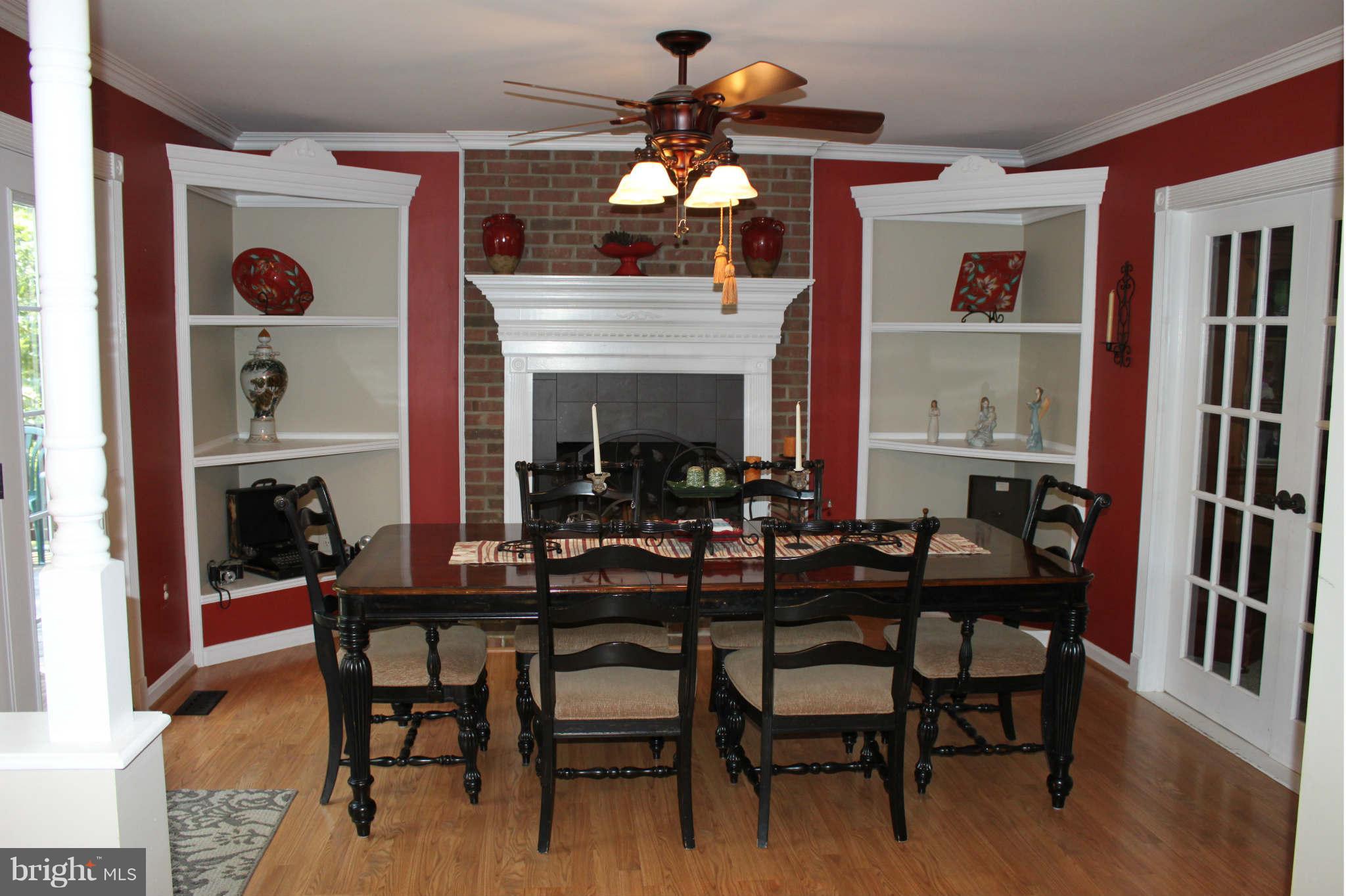 5815 Colchester Road Fairfax, VA 22030 - Photo 8 of 30 Dining Room