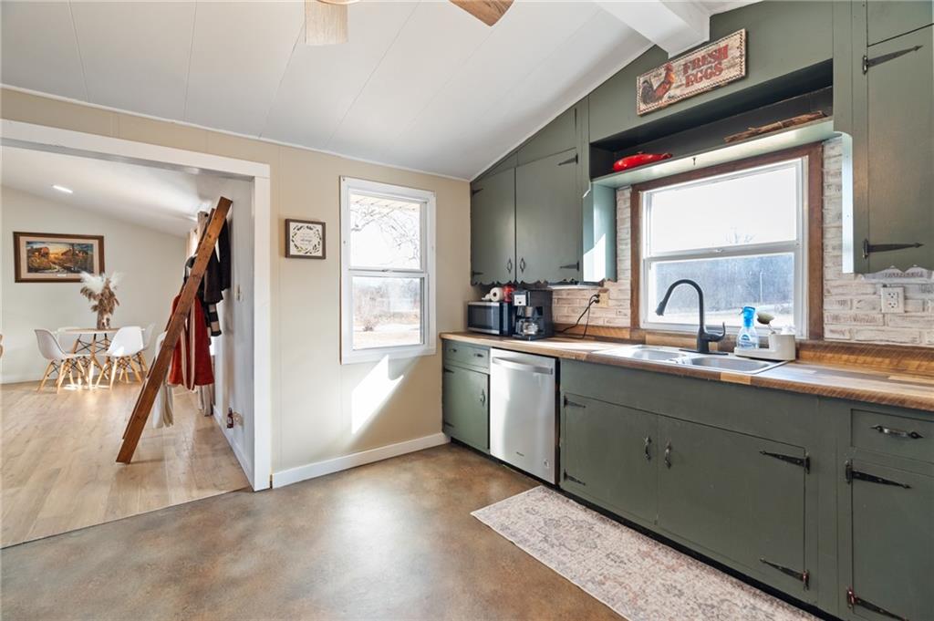 4931 Northwest Caldwell Road Kidder, MO 64649 - Photo 16 of 43