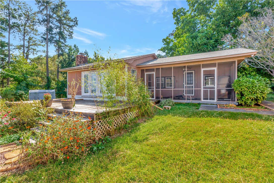 122 Oakview Road Townville, SC 29689 - Photo 27 of 43 Gallery Image 27