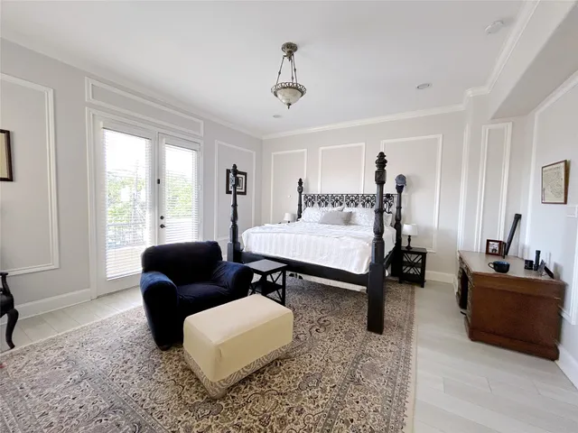 $3,790 | 939 Queen Annes Road, Houston, TX 77024