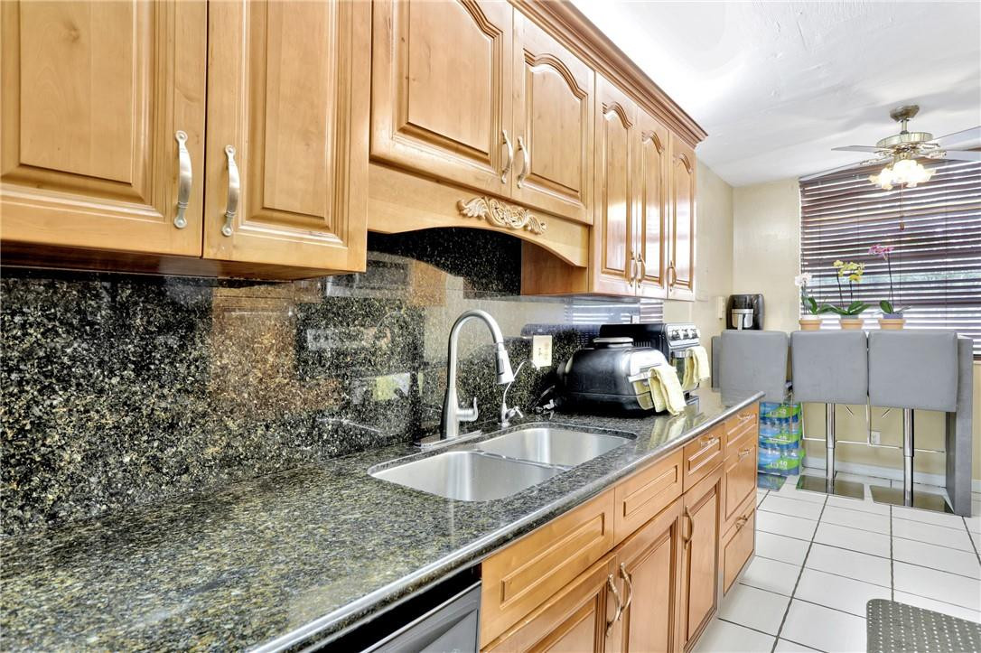 6193 Rock Island Road, Unit 204 Tamarac, FL 33319 - Photo 16 of 34 Photo 16