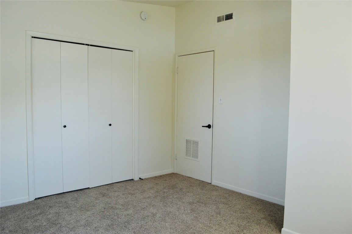 2703 Swisher Street, Unit 201A Austin, TX 78705 - Photo 12 of 20