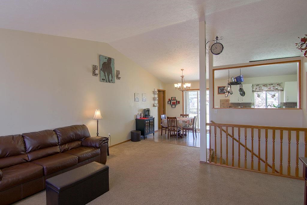 614 South St Charles Road Spokane Valley, WA 99037 - Photo 4 of 20 Gallery Image 4