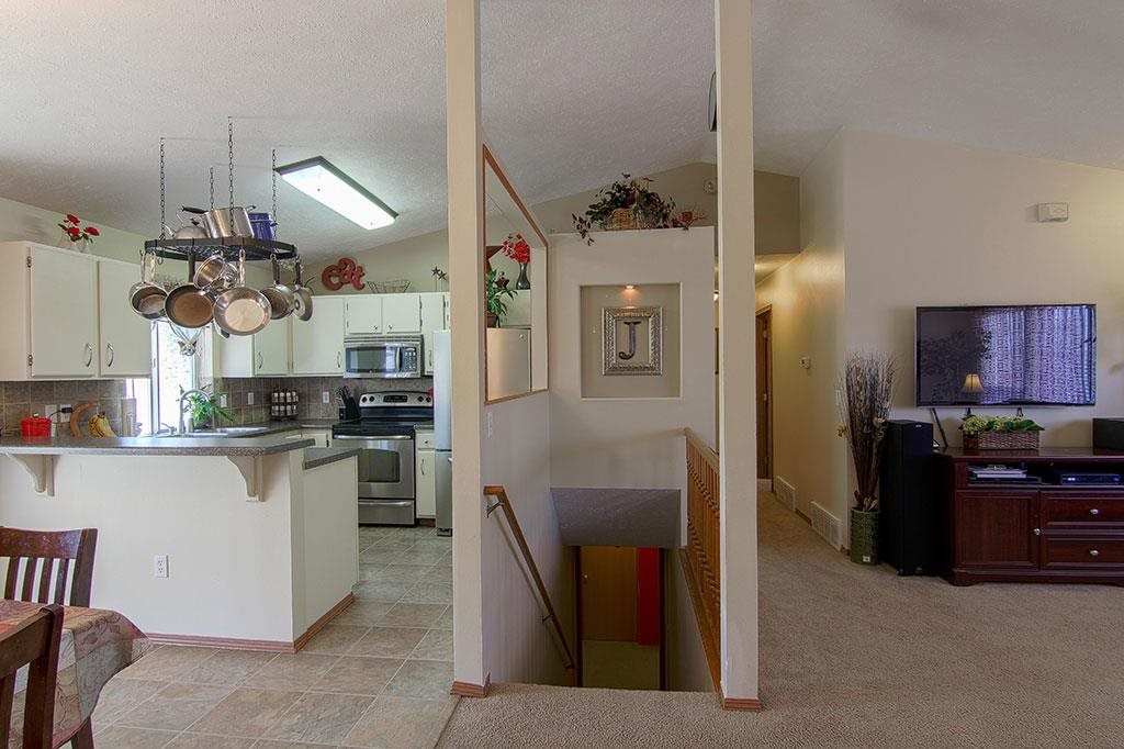 614 South St Charles Road Spokane Valley, WA 99037 - Photo 7 of 20 Gallery Image 7