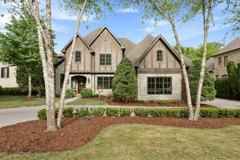 $2,500,000 | 517 Excalibur Court, Franklin, TN 37067