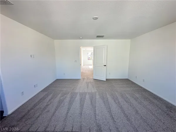 $2,450 | 7458 Lodano Avenue, Las Vegas, NV 89113