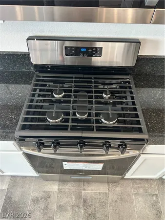 $2,450 | 7458 Lodano Avenue, Las Vegas, NV 89113