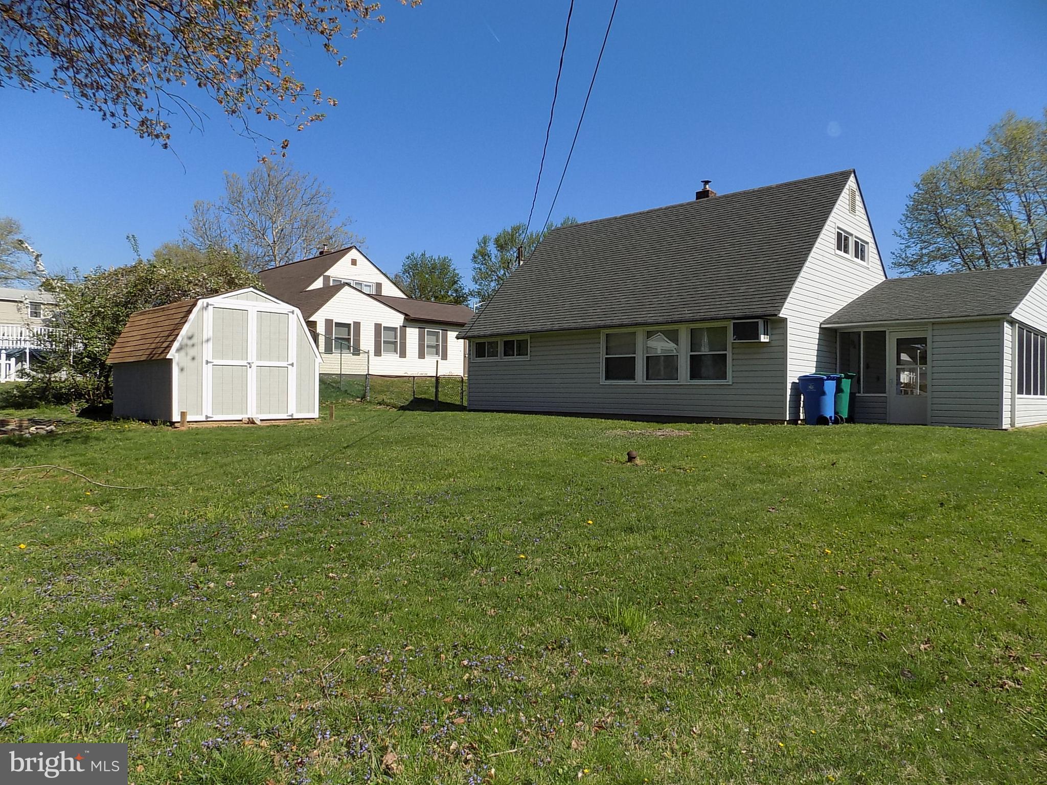65 Ridge Lane Levittown, PA 19055 - Photo 20 of 24 Gallery Image 20