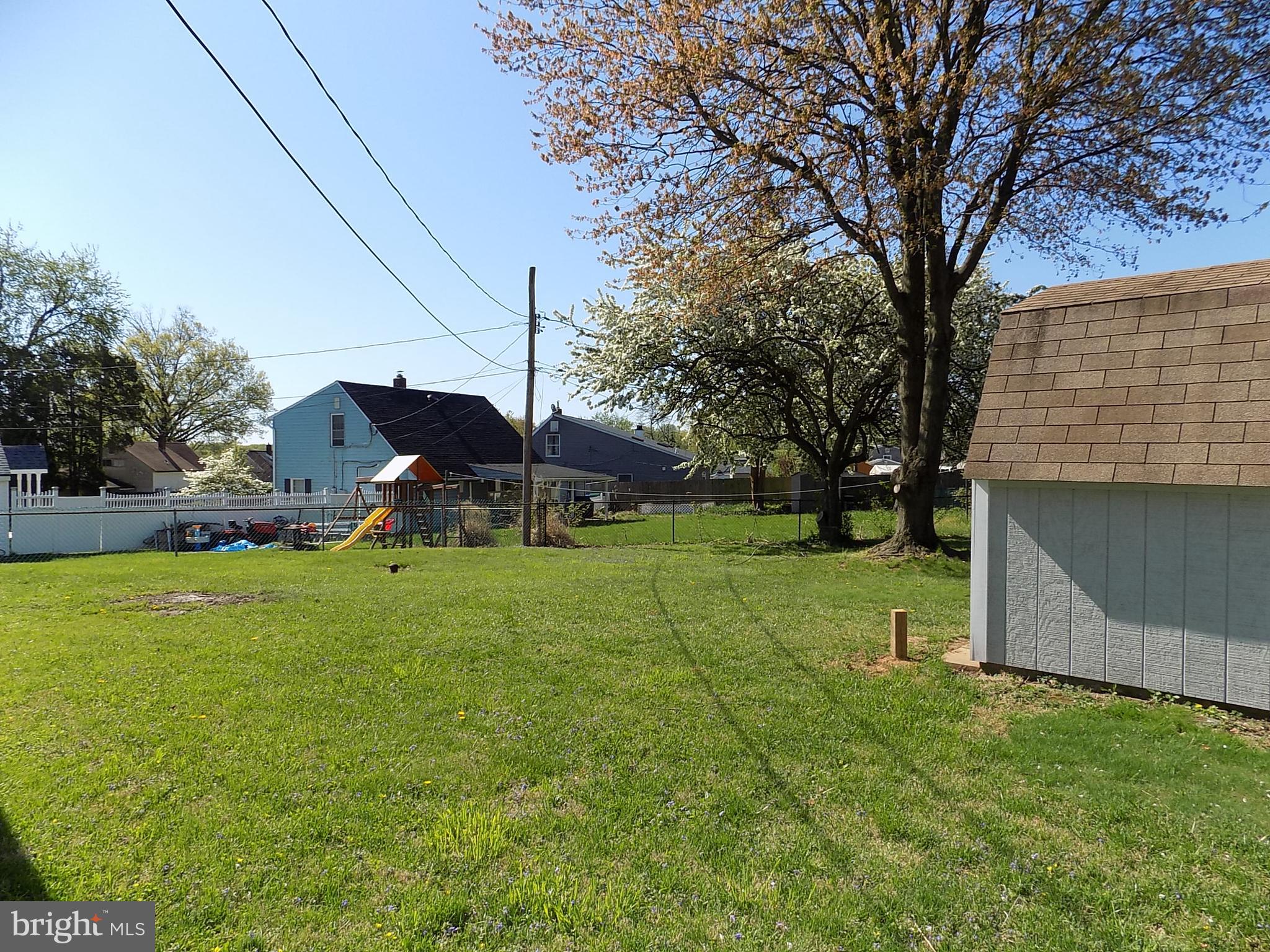 65 Ridge Lane Levittown, PA 19055 - Photo 23 of 24 Gallery Image 23