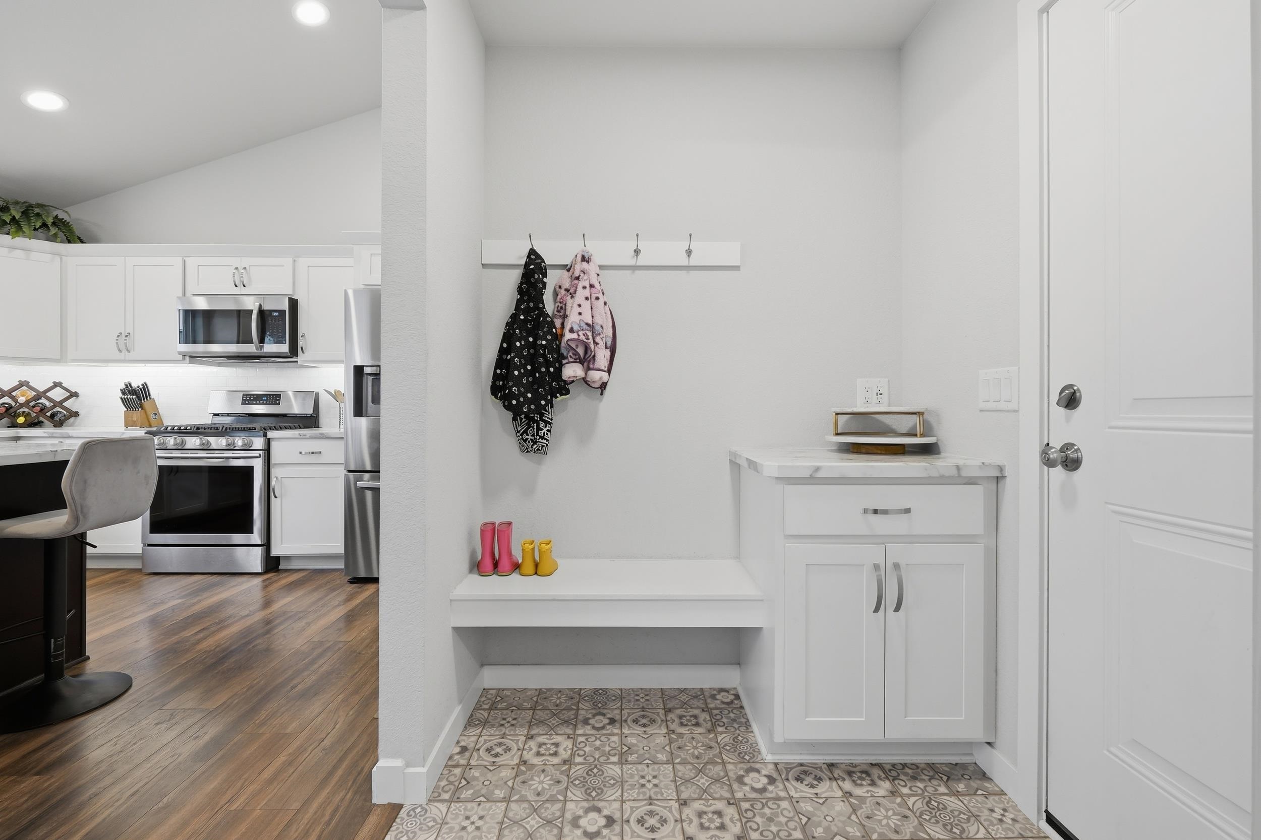 987 Griffin Way DeForest, WI 53532 - Photo 16 of 51