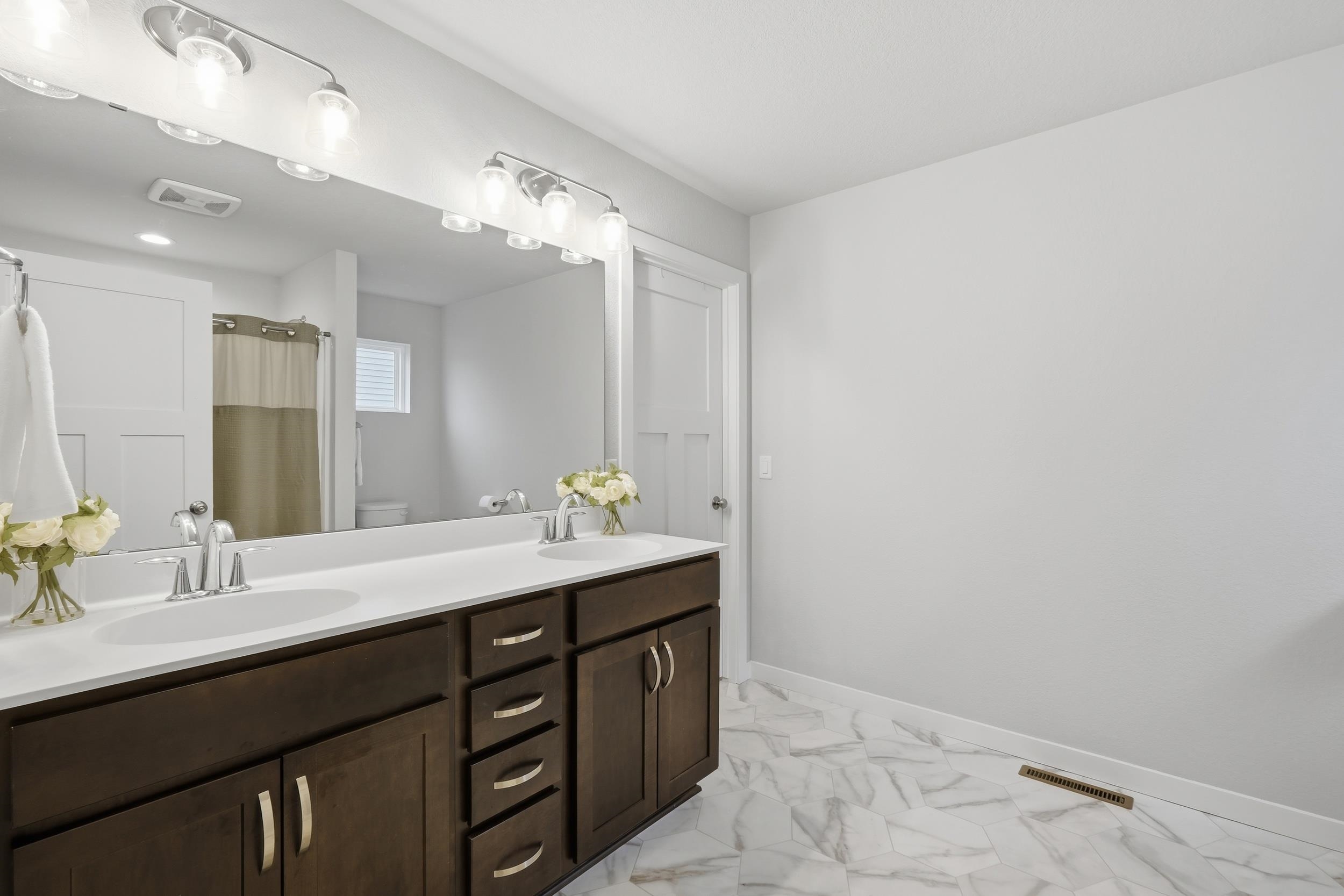 987 Griffin Way DeForest, WI 53532 - Photo 24 of 51