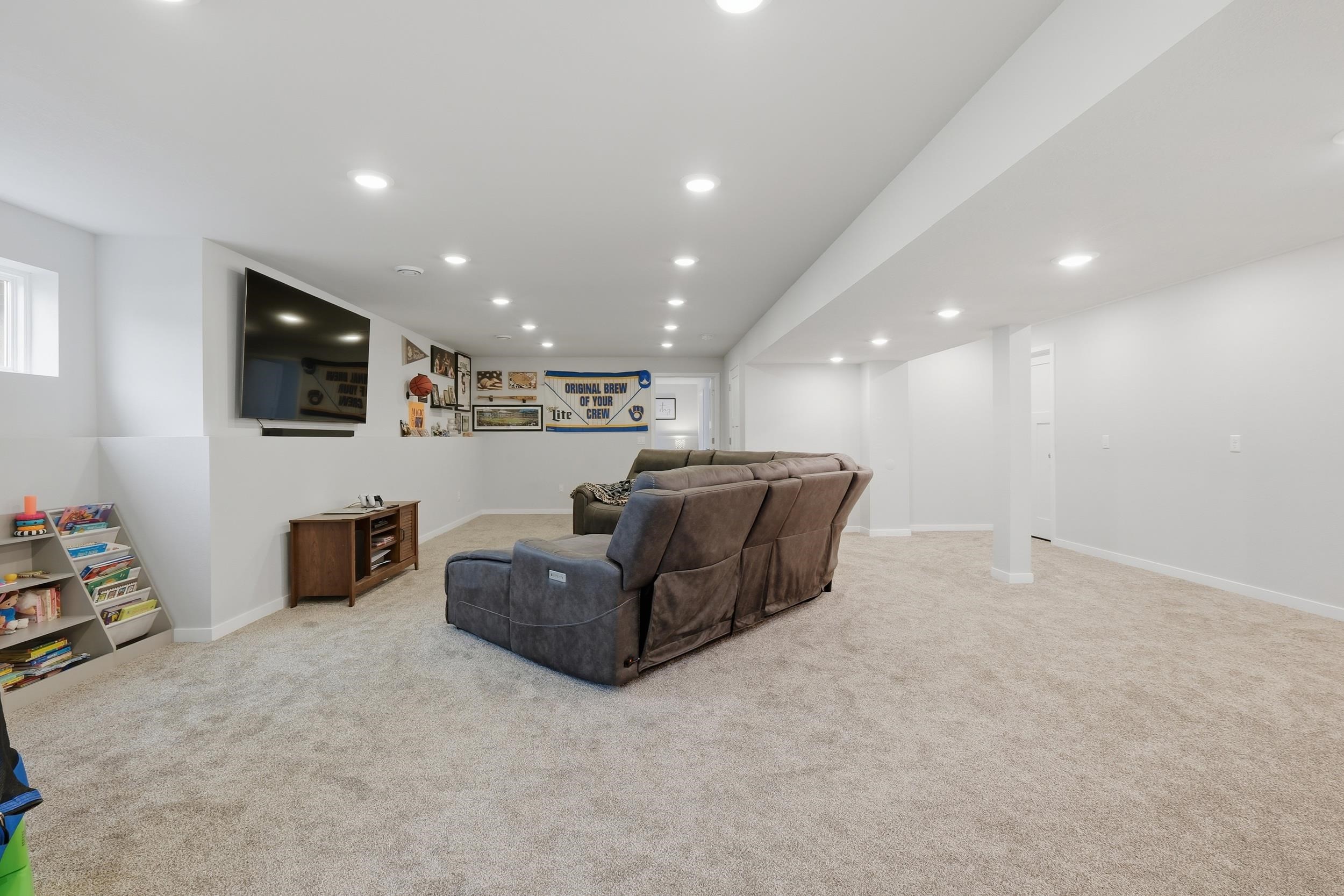 987 Griffin Way DeForest, WI 53532 - Photo 35 of 51