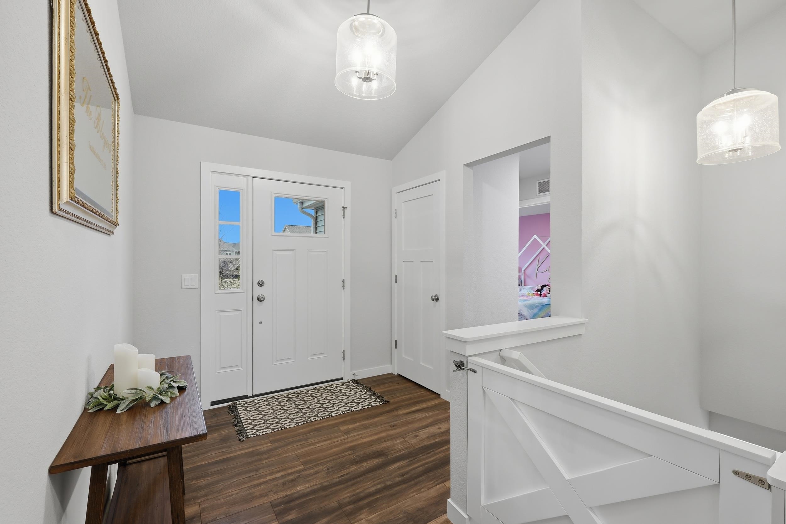 987 Griffin Way DeForest, WI 53532 - Photo 4 of 51