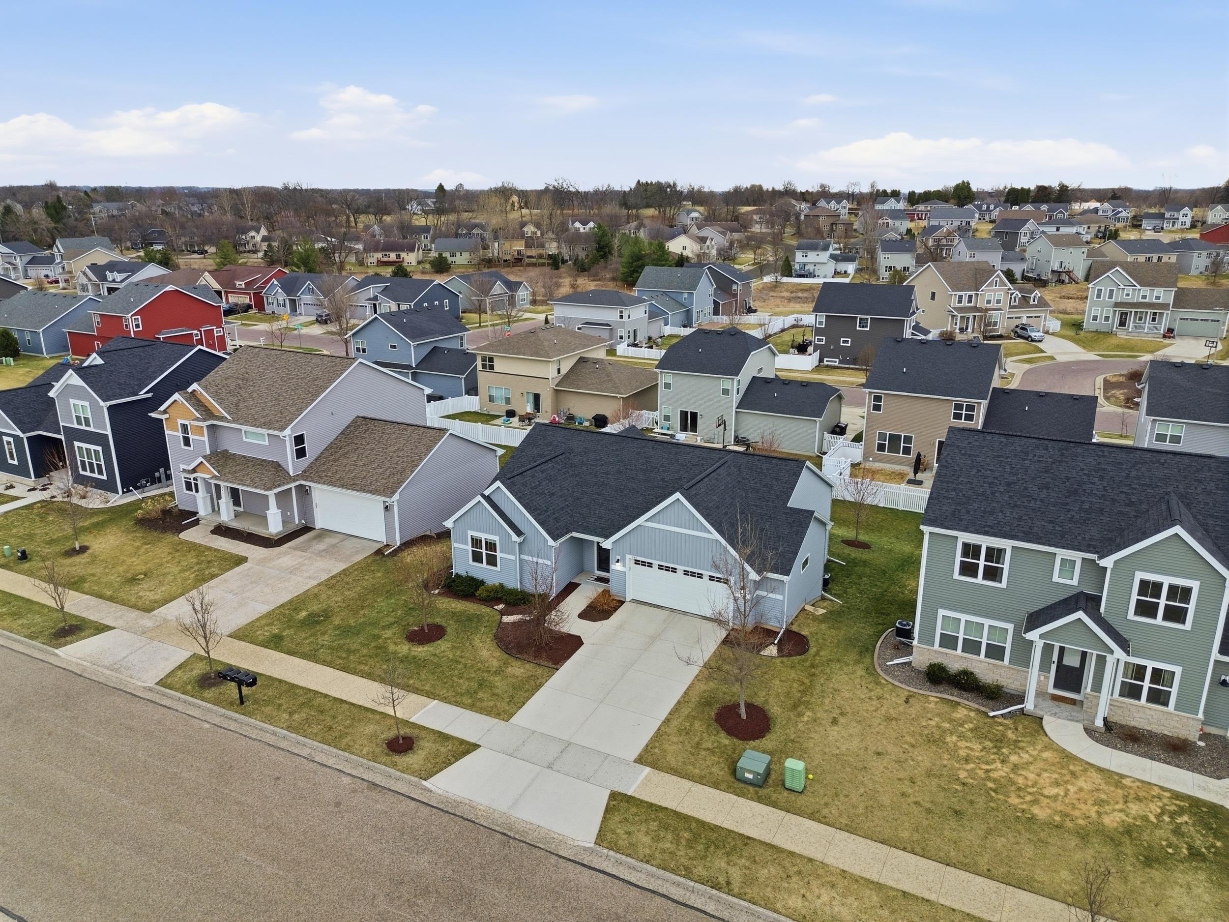 987 Griffin Way DeForest, WI 53532 - Photo 46 of 51