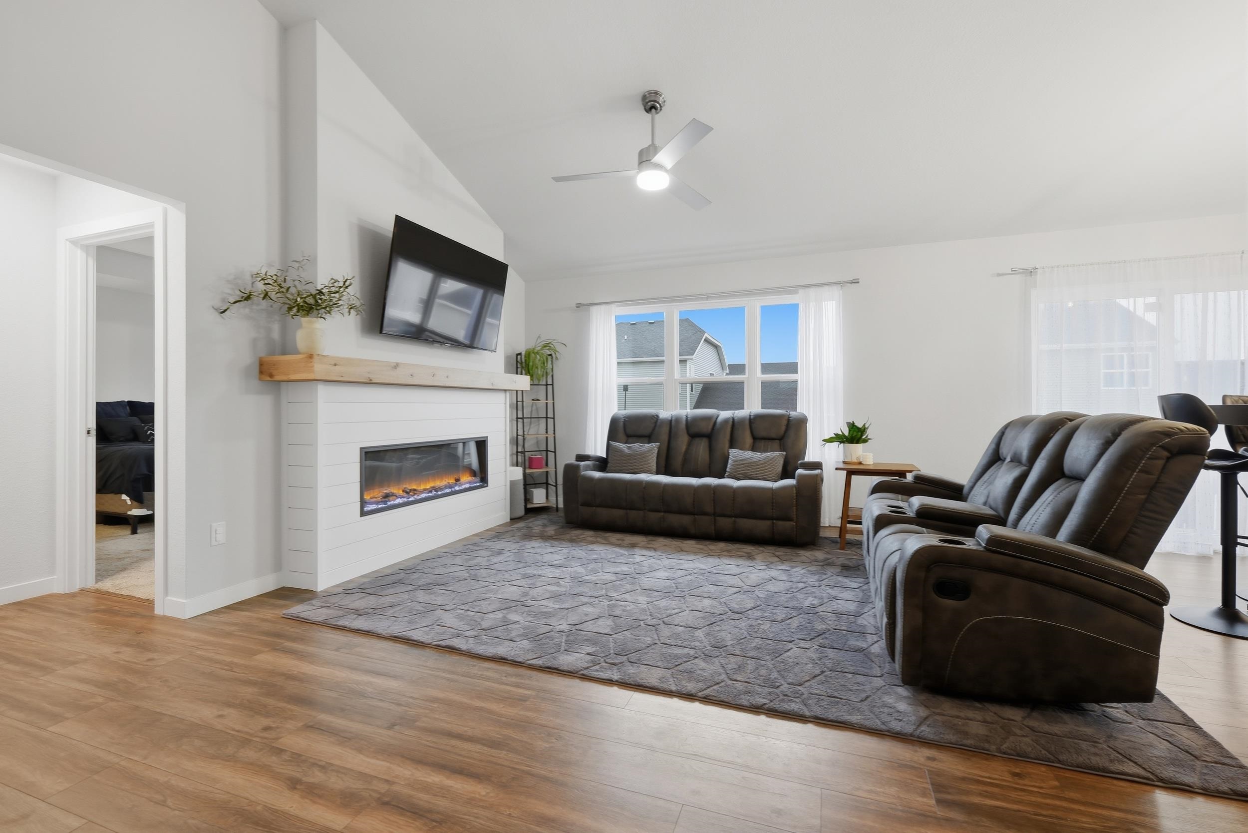 987 Griffin Way DeForest, WI 53532 - Photo 5 of 51