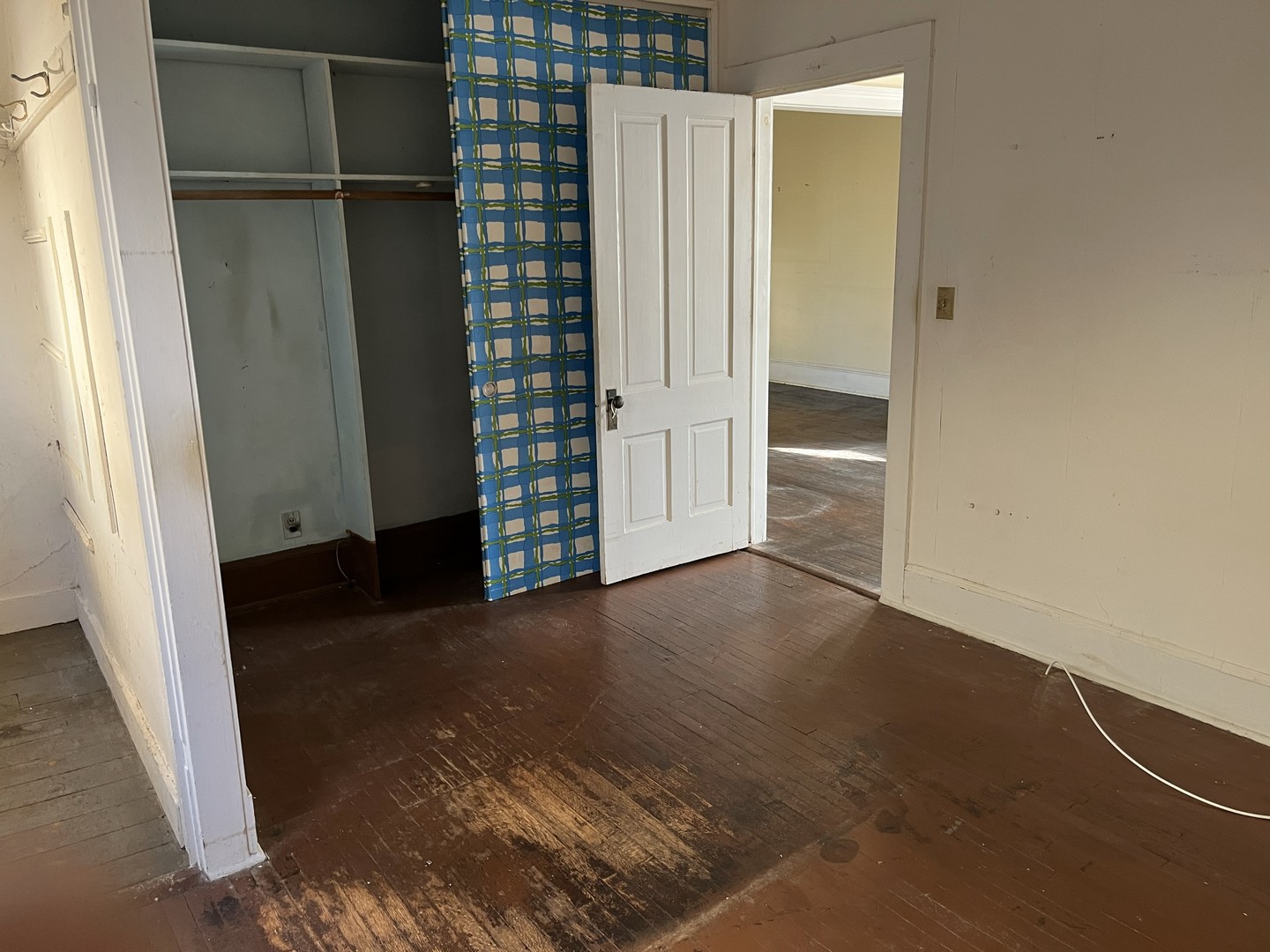 518 Hamilton Street Evanston, IL 60202 - Photo 6 of 15