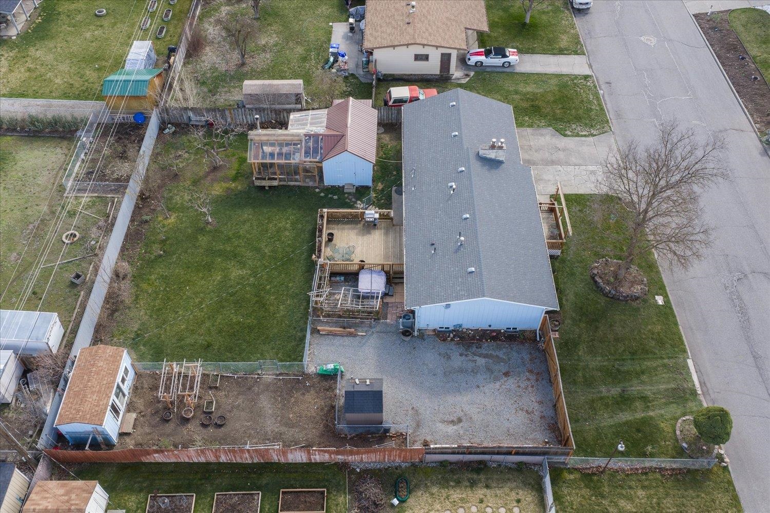 825 South Edgerton Road Spokane, WA 99212 - Photo 36 of 42