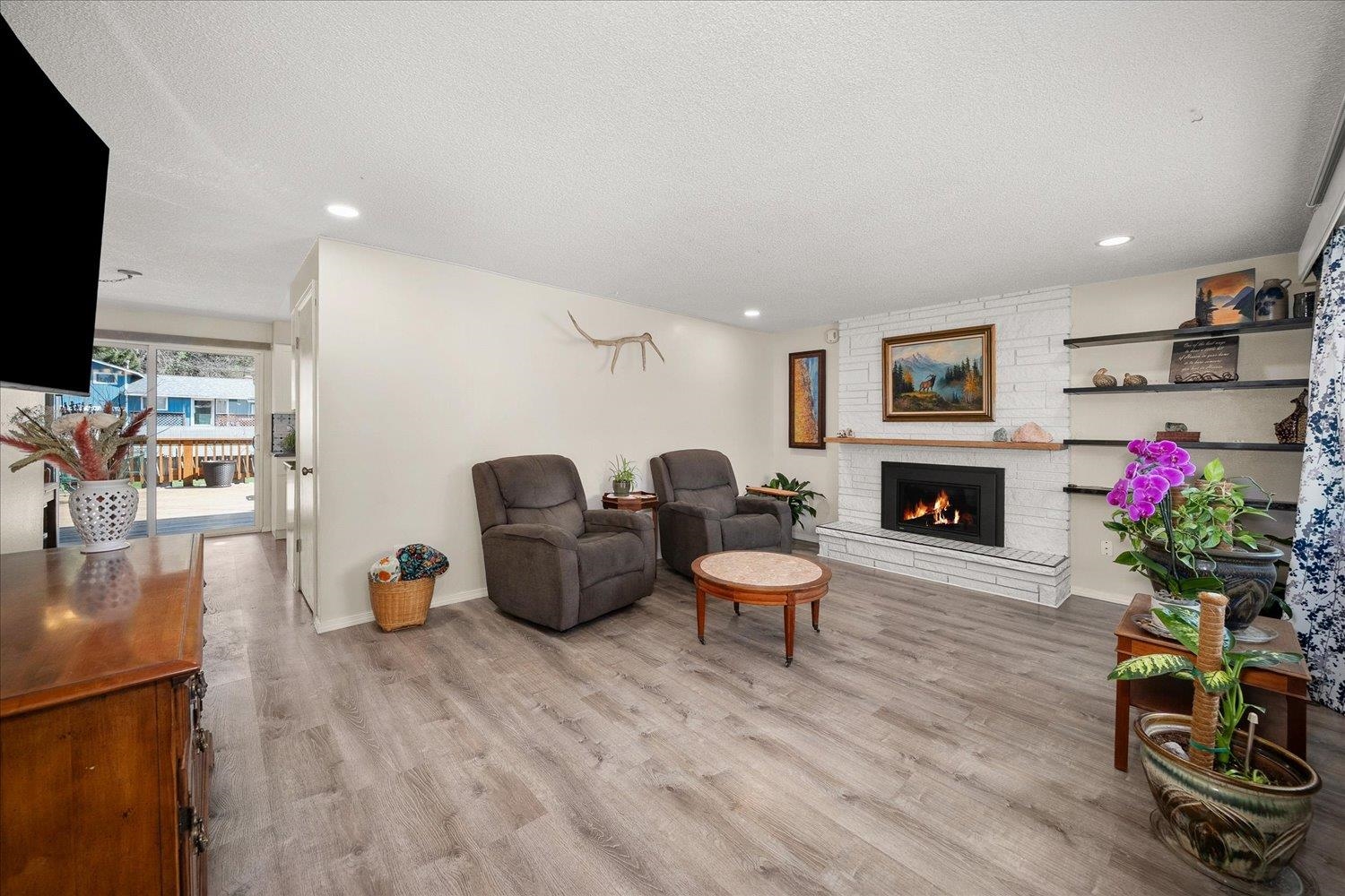 825 South Edgerton Road Spokane, WA 99212 - Photo 4 of 42