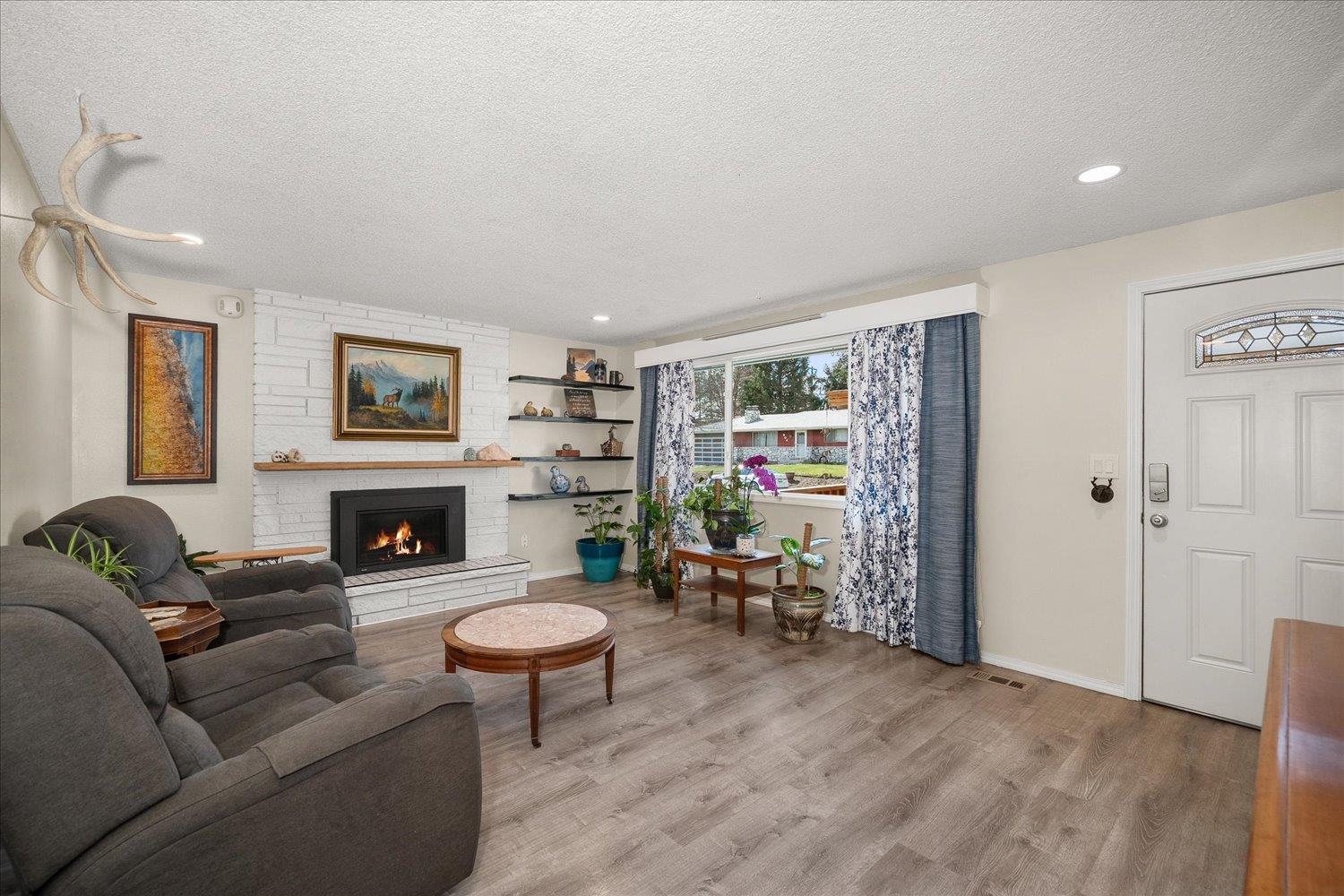 825 South Edgerton Road Spokane, WA 99212 - Photo 6 of 42