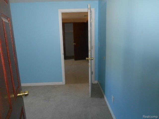 2660 Millville Road Lapeer, MI 48446 - Photo 8 of 10 2660 Millville (22).jpg