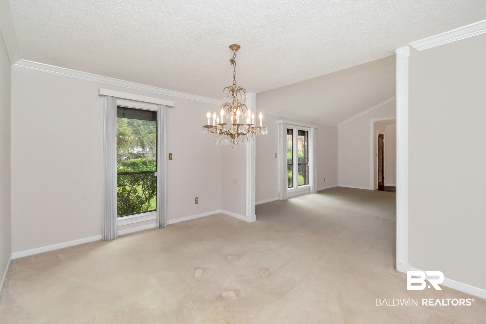 5778 Chester Court Mobile, AL 36609 - Photo 8 of 52
