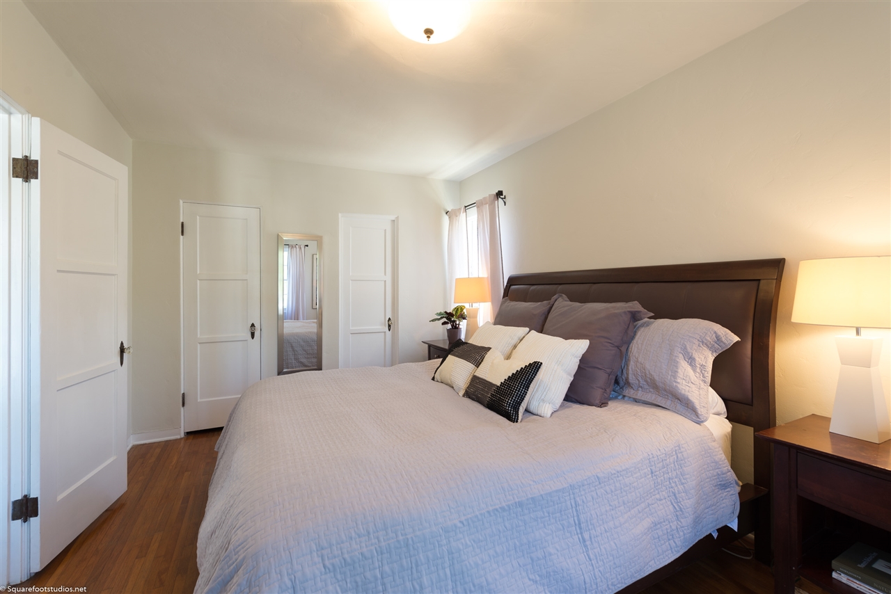 605 Arenas Street La Jolla, CA 92037 - Photo 12 of 25