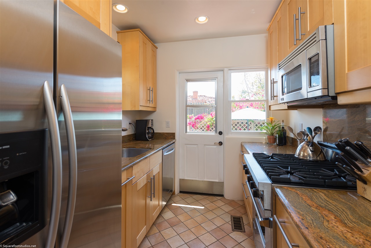 605 Arenas Street La Jolla, CA 92037 - Photo 21 of 25