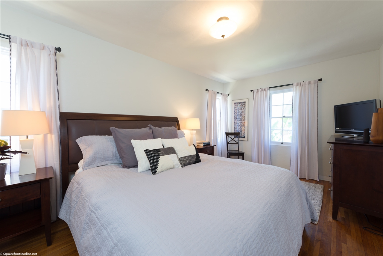 605 Arenas Street La Jolla, CA 92037 - Photo 10 of 25