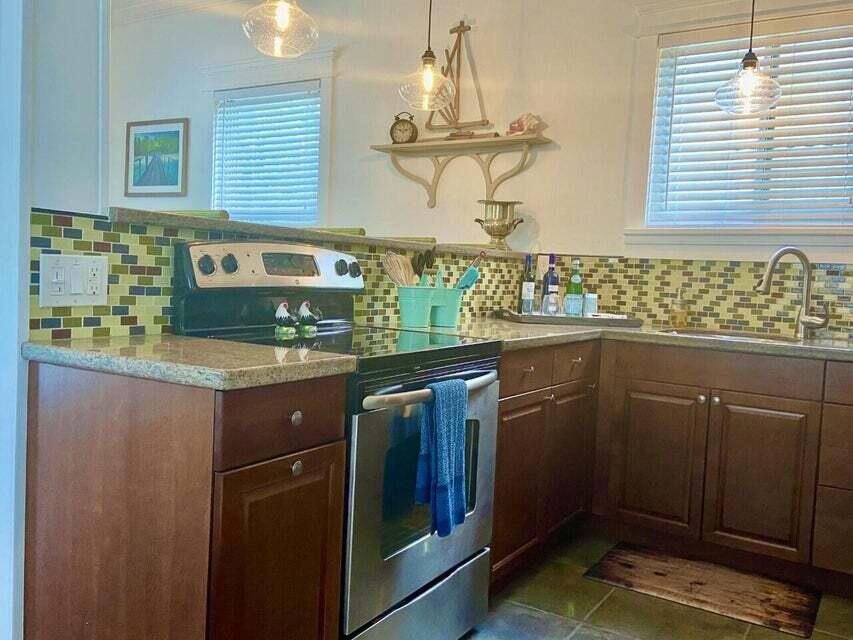 1916 Staples Avenue Key West, FL 33040 - Photo 4 of 18 20250314174414056248000000-o