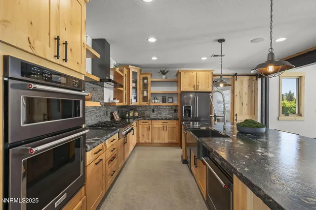 $3,875,000 | 2960 Oasis Springs Road, Minden, NV 89423