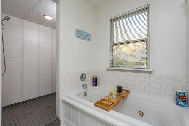 $448,300 | 3482 Ellis Avenue, Gurnee, IL 60031