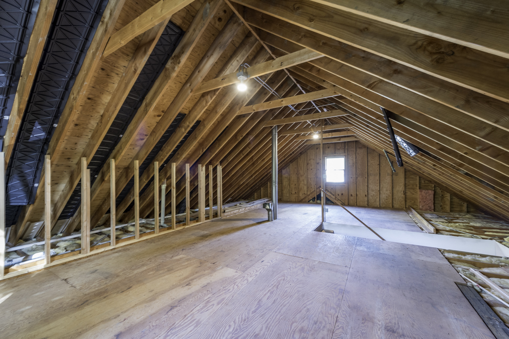 3482 Ellis Avenue Gurnee, IL 60031 - Photo 34 of 46 a view of an empty room with stairs