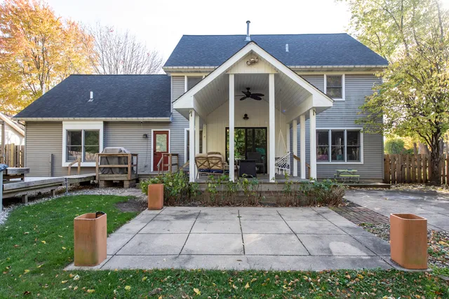 $448,300 | 3482 Ellis Avenue, Gurnee, IL 60031