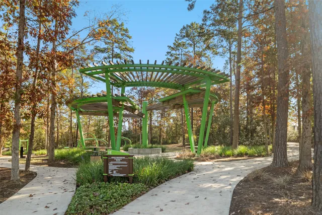 $474,000 | 122 Artisan Ridge Drive, Conroe, TX 77318