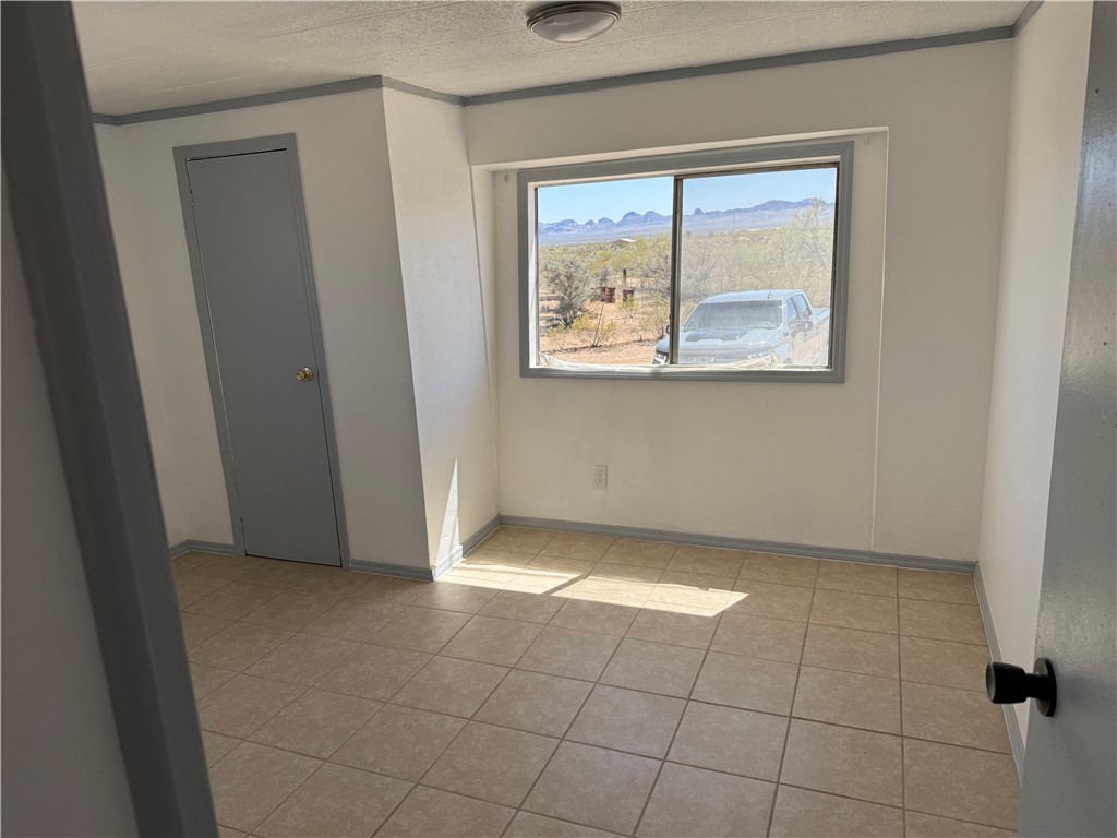 5232 Cove Road Golden Valley, AZ 86413 - Photo 4 of 28 Bedroom 2